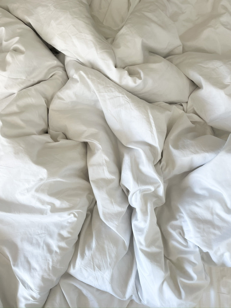 300 Thread Count Duvet Cover in Snow Close Up